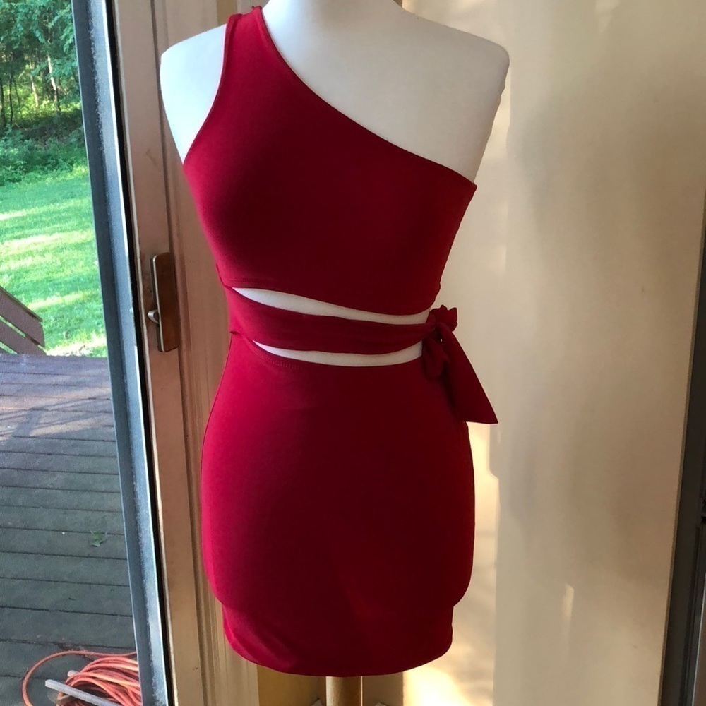 Cheryl Creations One Shoulder Dress Red Tween Dress, Size Small  in EUC